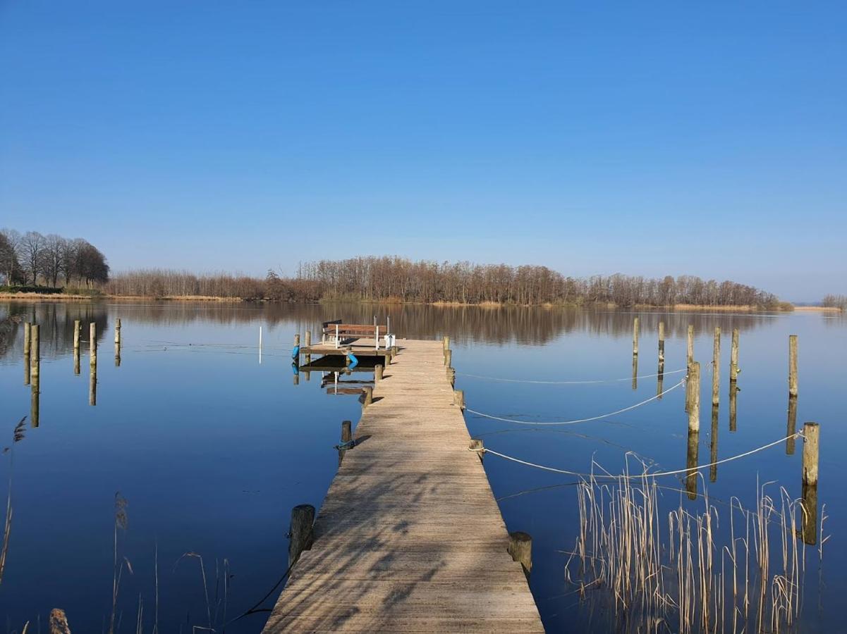 Simone'S Ferienwohnung Am Ploener See Bosau ภายนอก รูปภาพ