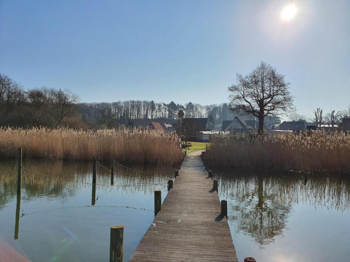 Simone'S Ferienwohnung Am Ploener See Bosau ภายนอก รูปภาพ
